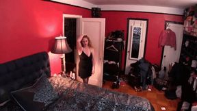 Damsel Dani made to cum