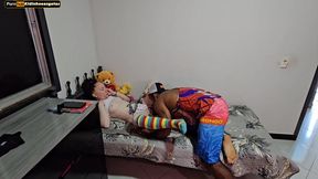FIZ A MAIOR ORGIA COM O MARIDO DA MINHA AMIGA PARA N�O FICA SEM CELULAR E ELE SE EMPOLGOU TANTO