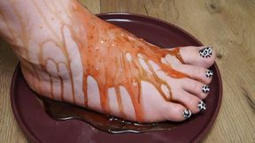 #4 My delicious feet in syrup