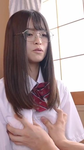 My Friend Likes Sensual Novels Is Very Interested in My Erotic Manga! She Is a Very Sensitive Girl Who Squirts a Lot