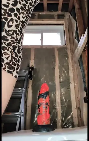 MILF takes big toy for a spin