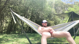 Camping cum-shot