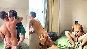Curtindo com esse puto do henriboyx engoliu gostoso e levou muito leite bo rabo.