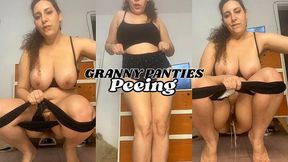GRANNY PANTIES - PEEING
