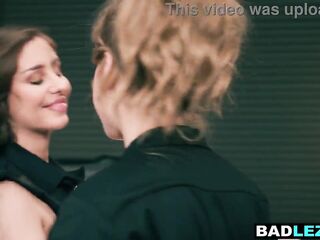 Massive booty curvy mother I'd like to fuck mechanic screws breasty golden-haired lesbo in garage