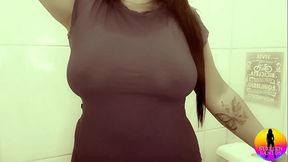 At ana'_s cabaret, the milf performed a prohibited live