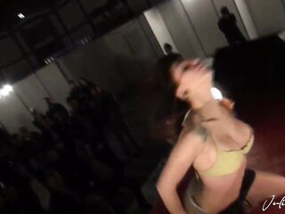 Aris Darksome banging in public with her tremendous butt
