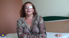 Maria Theresa Is One Hot Mature Slut Who Loves to Tinkle