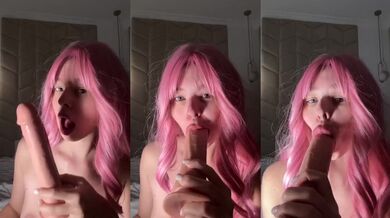 Tattooed egirl fingering her dripping pussy raw before begging for your cock