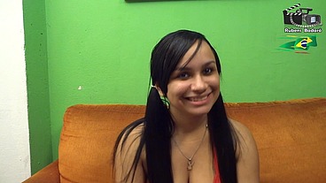 Pego um amigo pra faz boquete. (Parte 01 ) Celine Salles.