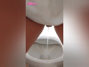 Sweet College Pussy Pee