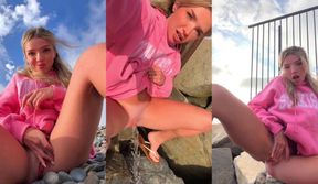 Bougie_Bb's Outdoor Pissing And Fingering