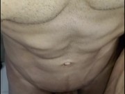 TONGUE, SLOOPY, SALIVA, SUMISO, GARGANTA, LECHE, SIX PACK PRIMER PLANO