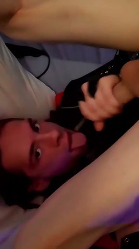 Loona Shemale Trans Stroke a Cumshot on Her Face Come Se This Little Bitch Cum on Herself