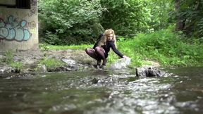 Tattooed blonde deepthroats his hard white cock