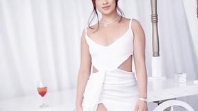 ”#ginger #whitedress #angel #summerfit #longlegs #seductive #wineoclock”