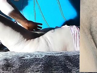 This day it's his turn solid, head and finger