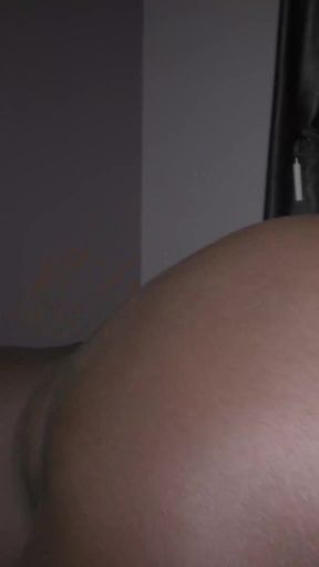 Skinny Black Bitch Sucks and Fuck Prior to Be Creampied