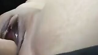 Hot Teen fucking her tight wet pussy on webcam