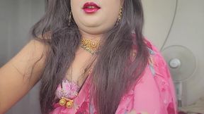Pink Sari Laali Lal Lal Diste Mi Bhari Raja Bocha Majha Mar
