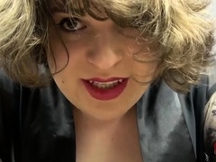Shemale tranny enjoying solo masturbation