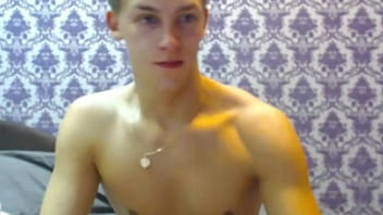 Blonde Twink&#039_s Cum Show