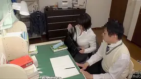 Sexy Mature Tutor Tempts 18+ Student With Curves For Hot Classroom Sex