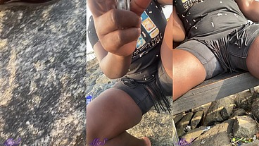 African whore flashes pussy at a beach site (voyeurs art ep2)