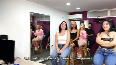 Increíble Lección de Sexo Termina en Orgía Caliente – Gemidos y Polvos por Todos Lados