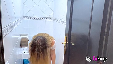 18 years old college student uses porn to spite daddy :-D Welcome, Jacky!