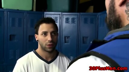 Muscly Dude Cums Riding