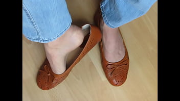 brown summer ballet flats, nylons and jeans, shoeplay by Isabelle-Sandrine