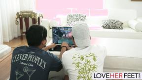 ”Tattooed Candy's Footjob Delight”