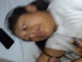 No quiso que se la meta por que ira a ver a su esposo