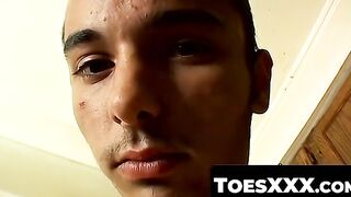 ToesXXX.com - Wiley works his big meat and slides it between his soles in foot play