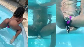 je me gode dans la piscine et utilise mes sextoy sous l’eau . j’ai tout ...