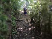 Cruising en la montaña. me desnude y jugué con mi culo