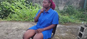 Horny Lovers Fuck Outside the Window