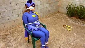 BatTracy is Trapped Without Her Belt
