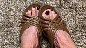 Toe Wiggling In Tan Okabashi Sandals