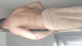 man with a big dick is going to wax