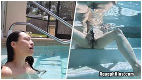 Aquaphilias- Caught Breathless Natasha Ty Fingers Herself Underwater During Neighbor Chat Turns It Into a Wet Performance