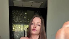 Social Media Creator @fitandannika @Feet Porn and #Petite #Naked #Brunette #Small Tits hot video gratis | Tik.Porn