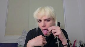 femboy safada toma um banho com sua propria porra depois de se masturbar muito! - dorian drake