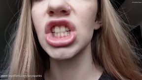 Square Shaped Mouth Fetish