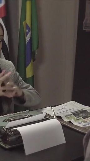 The Delicious Brunette Couldn't Resist and Fell on the Prisoner's Mouth in Jail - Carol Fênix and Oscar Luz