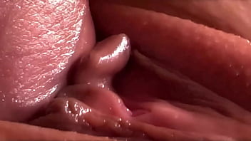 Extremily close-up pussyfucking. Macro Creampie