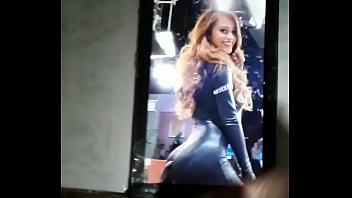 Yanet Garcia follando ese culaso