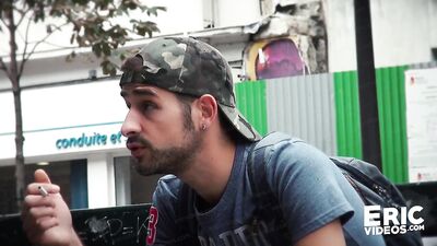 Street Splitting Bareback - Direct Approach Leads to Gay Porn Shoot in Paris