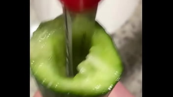 HARDCORE ZUCCHINI